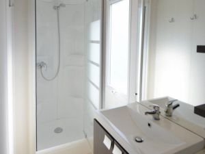 Bathroom mobile home 3 soleils 
