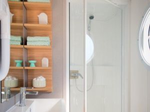  Mobile home Privilege 5 - bathroom with shower