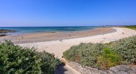 beach of kervillen - la trinite sur mer u00a9 camping la baie