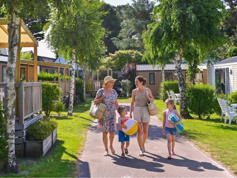 Your camping holiday just steps from the ocean